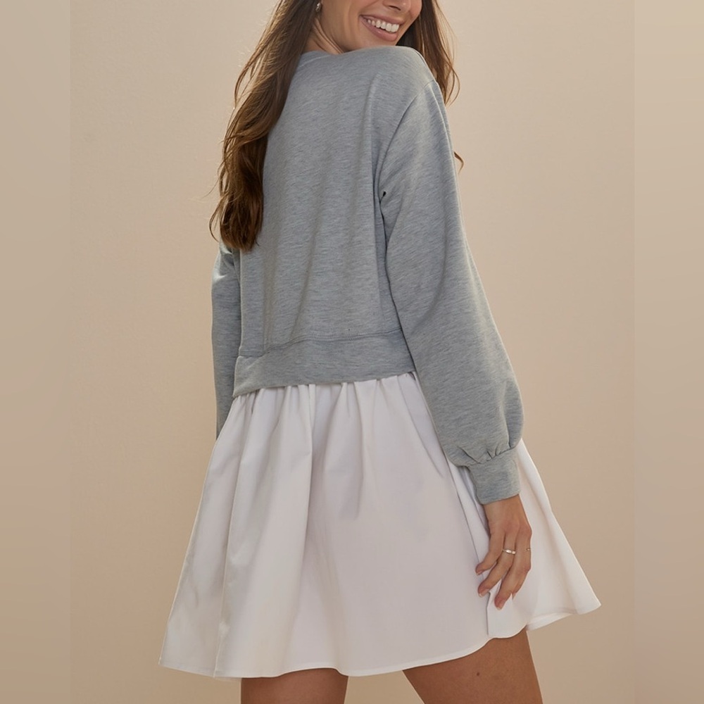 NEVER WORN Sweatshirt Dress
